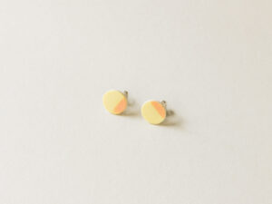 Lemon Peach Round Studs